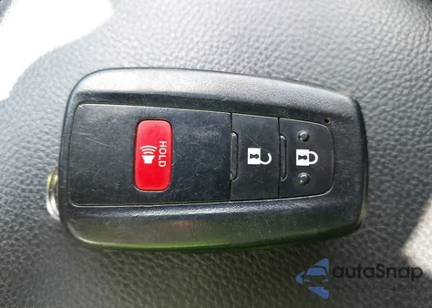 2023 Toyota Rav4 Xle z USA, uszkodzony, nr VIN 2T3P1RFV7PW344174